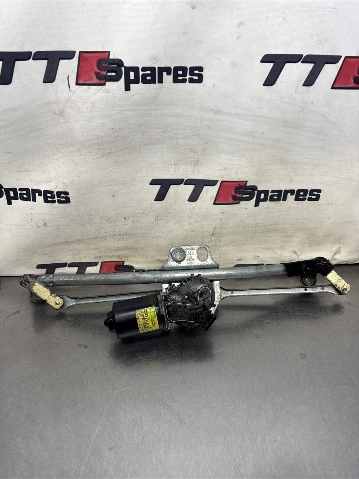 Audi TT MK1 wiper motor linkage assembly  OEM genuine 8N0955113