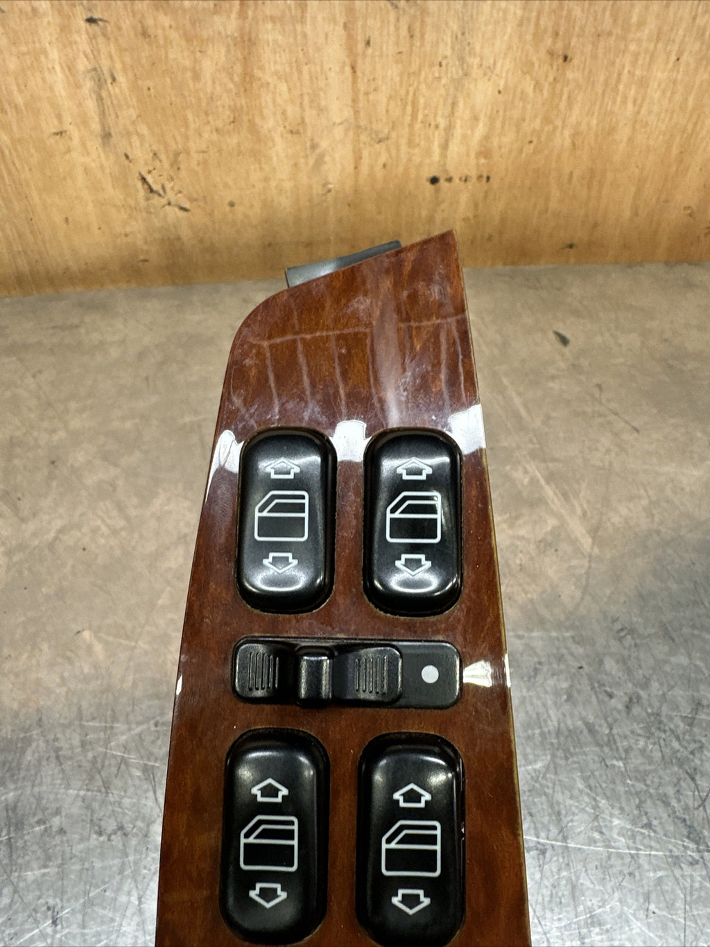 Mercedes S Class Window Control Switch Right Front A2208201010 W220 1999-2002