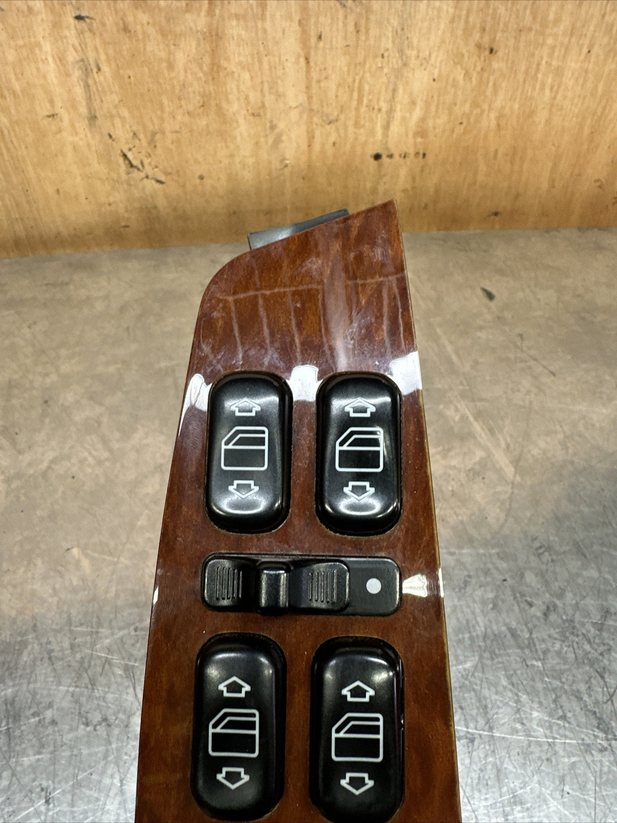Mercedes S Class Window Control Switch Right Front A2208201010 W220 1999-2002