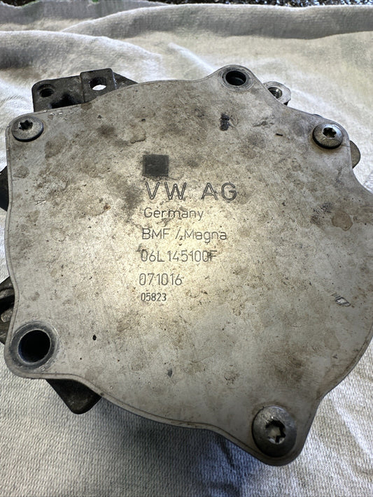 VOLKSWAGEN GOLF GTI Mk7 (5G) Vacuum Pump 2.0 TSI 06L145100F