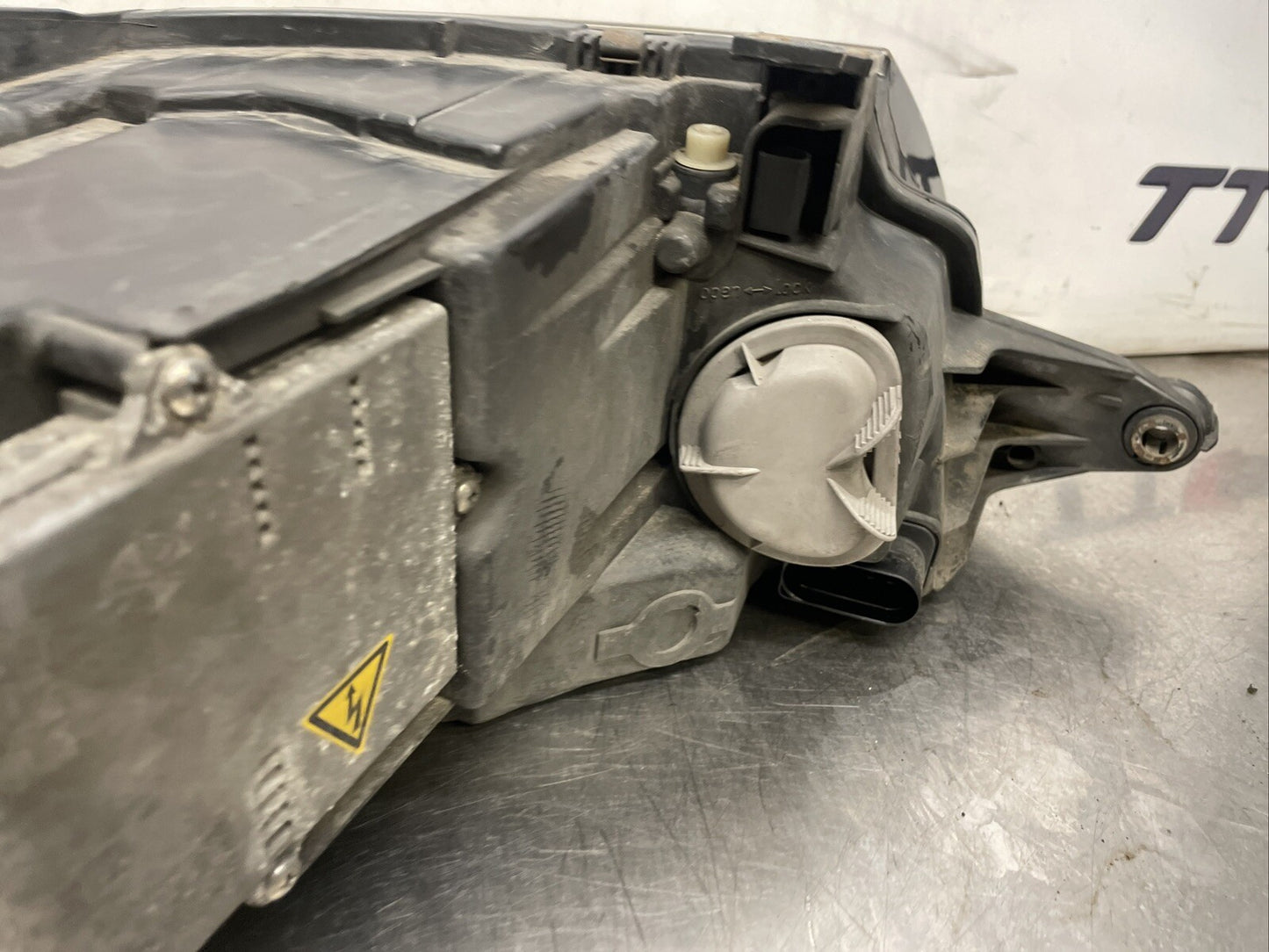 2000 AUDI TT 1.8T MK1 QUATTRO MK1 (8N) PASSENGER FRONT HEADLIGHT 8N0941003S