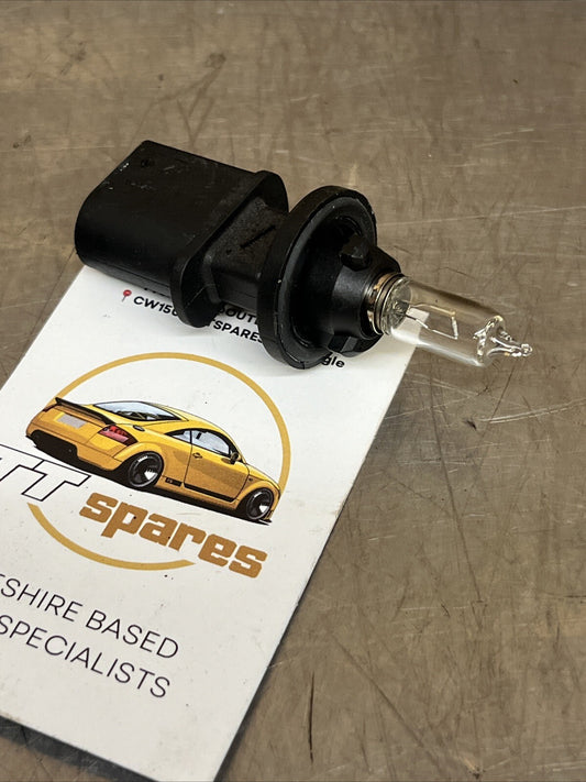 Audi TT 8N A5 8T Q7 Front Indicator Bulb holder 8N0953053