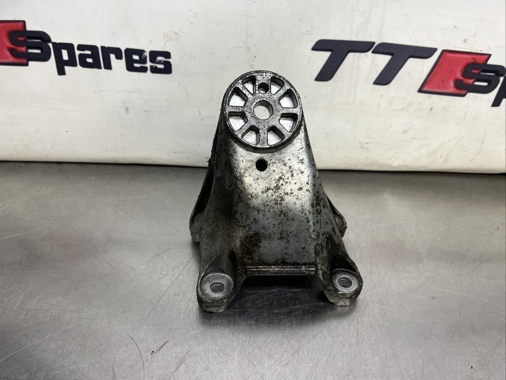 2012 Audi Q7 3.0 V6 Diesel CRC. Engine Mount/Bracket 7L8199307K 75K