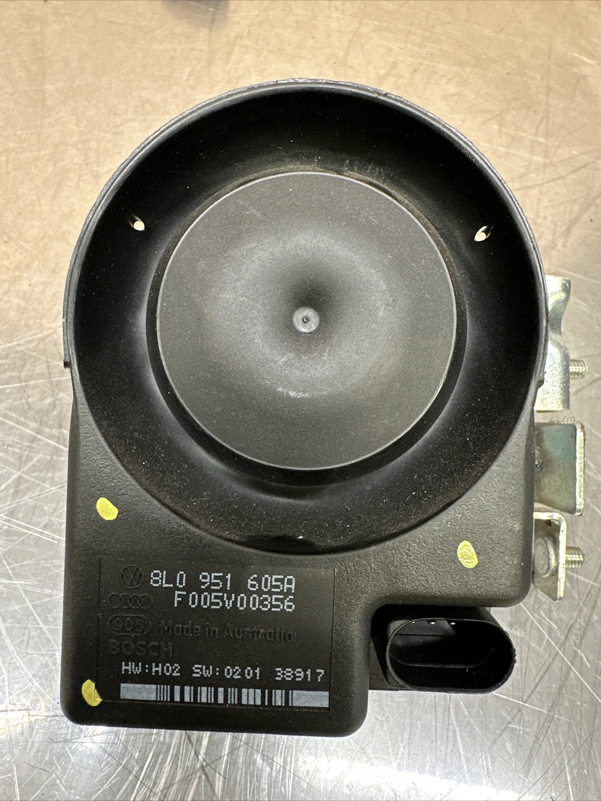 AUDI TT A4 A6 A8 SEAT EXEO ALARM SIREN HORN 8L0951605A 8N