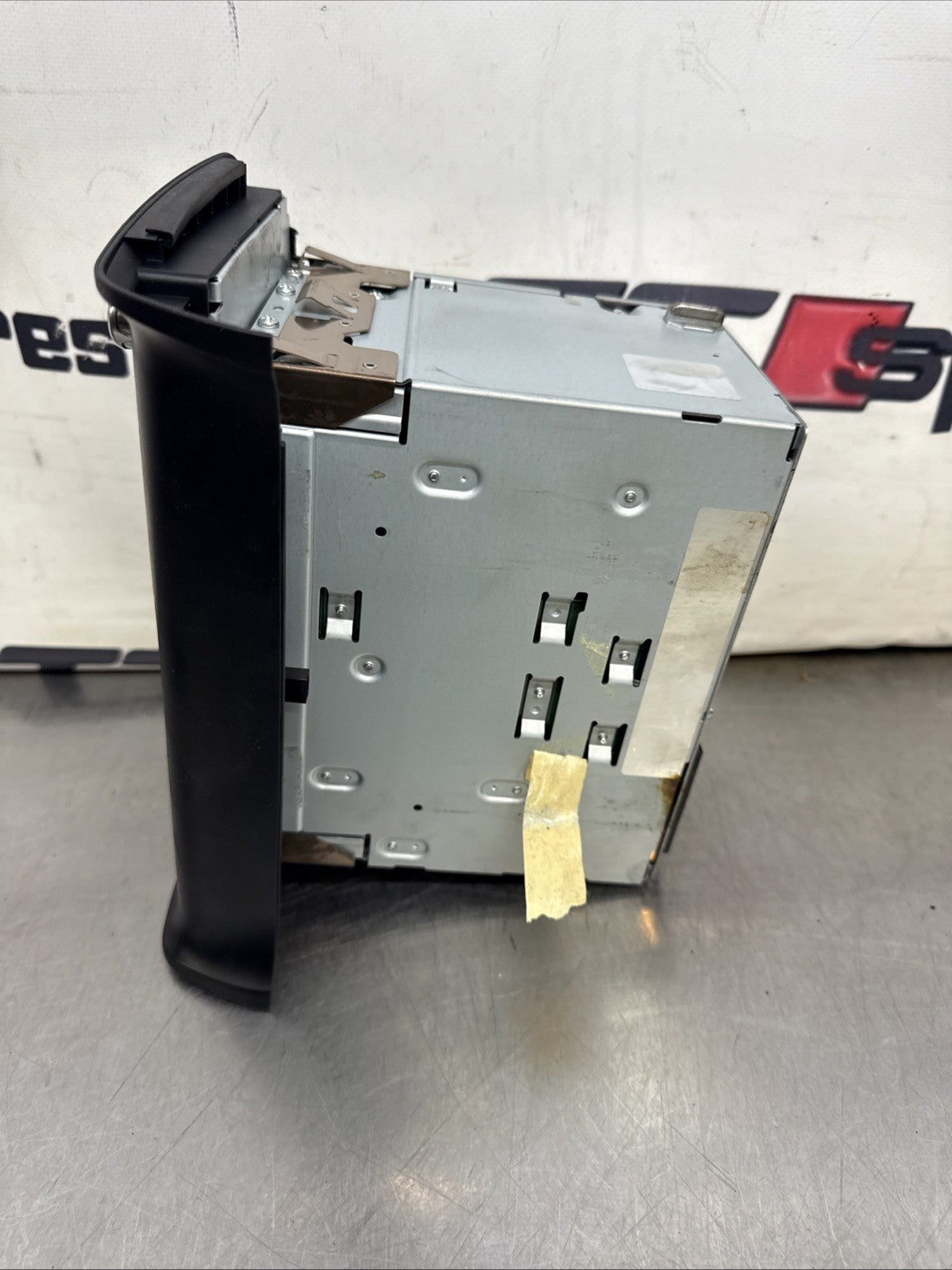 AUDI TT MK2 RADIO SAT NAV HEAD UNIT 8J0035192 (NO CODE)