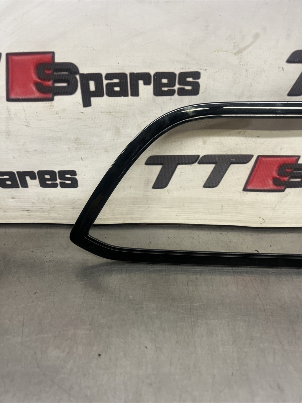 16-19 SEAT LEON FR MK3 5F CENTRE DASHBOARD TRIM BLACK 5F2858061