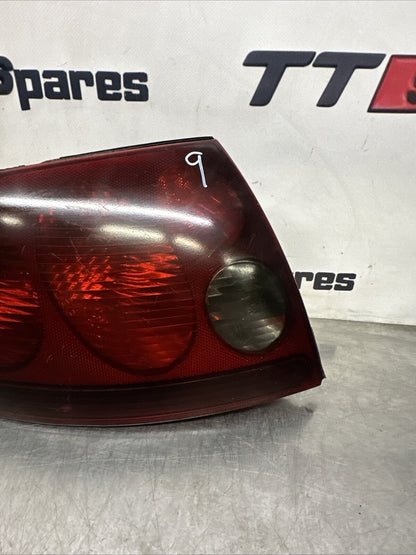 AUDI TT QUATTRO MK1 8N 3 DOOR COUPE LEFT REAR PASSENGER SIDE NEARSIDE TAIL LIGHT
