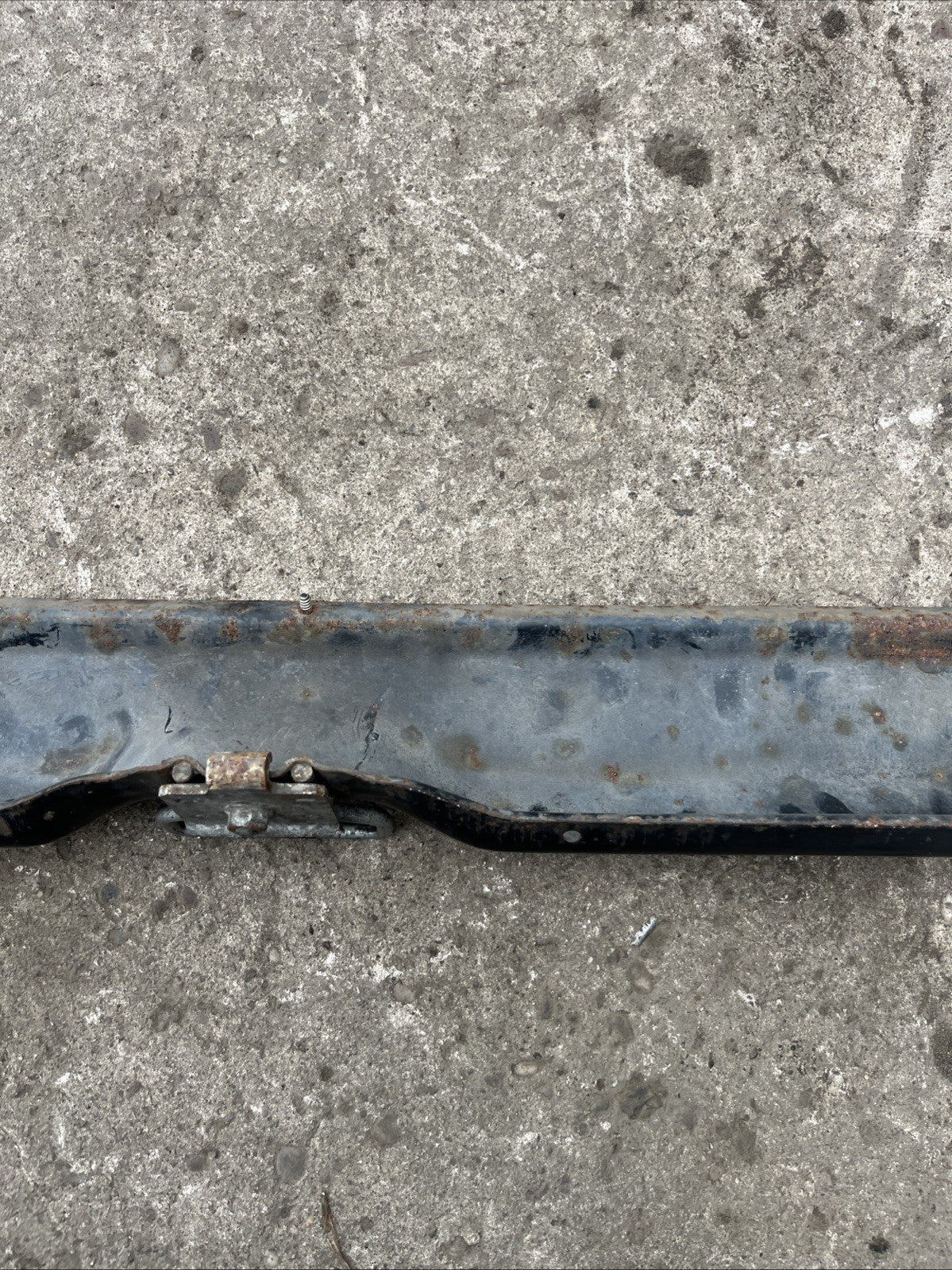VW T4 TRANSPORTER 2001 FRONT BONNET SLAM PANEL LOCK CARRIER 7D0805563A