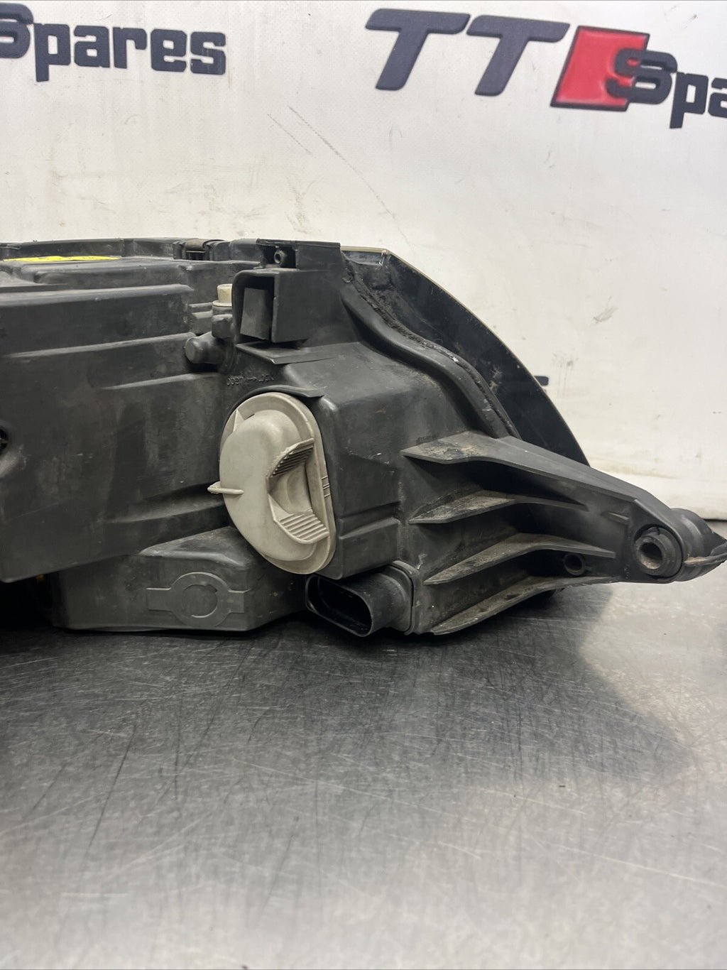 Audi mk1 TT 8N0941003BN N/S Front Xenon Headlight DAMAGED