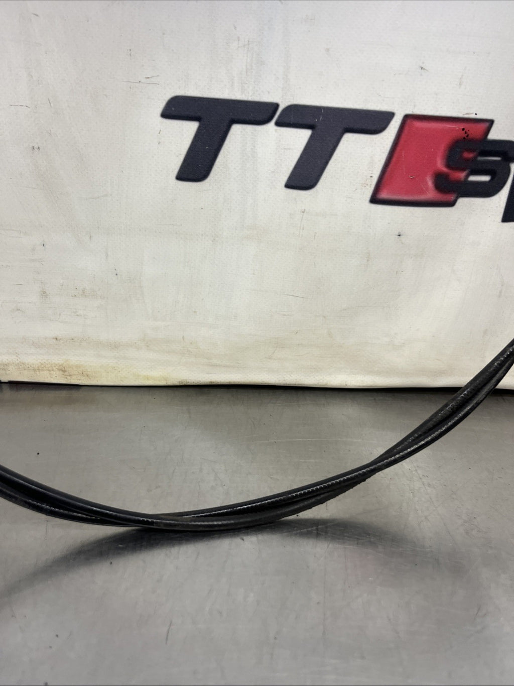 GENUINE AUDI TT MK1 8N Bonnet Release Cable And Handle 8N2823531 RHD