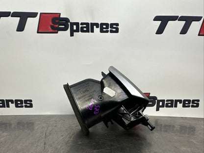 2005-2009 RANGE ROVER SPORT  MIDDLE PASSANGER SIDE AIR VENT JBD500170XXX