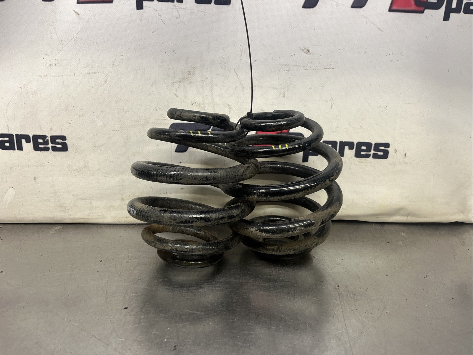 Audi TT Mk1 8N 1998-2006 PAIR of Rear Suspension Coil Springs KYB