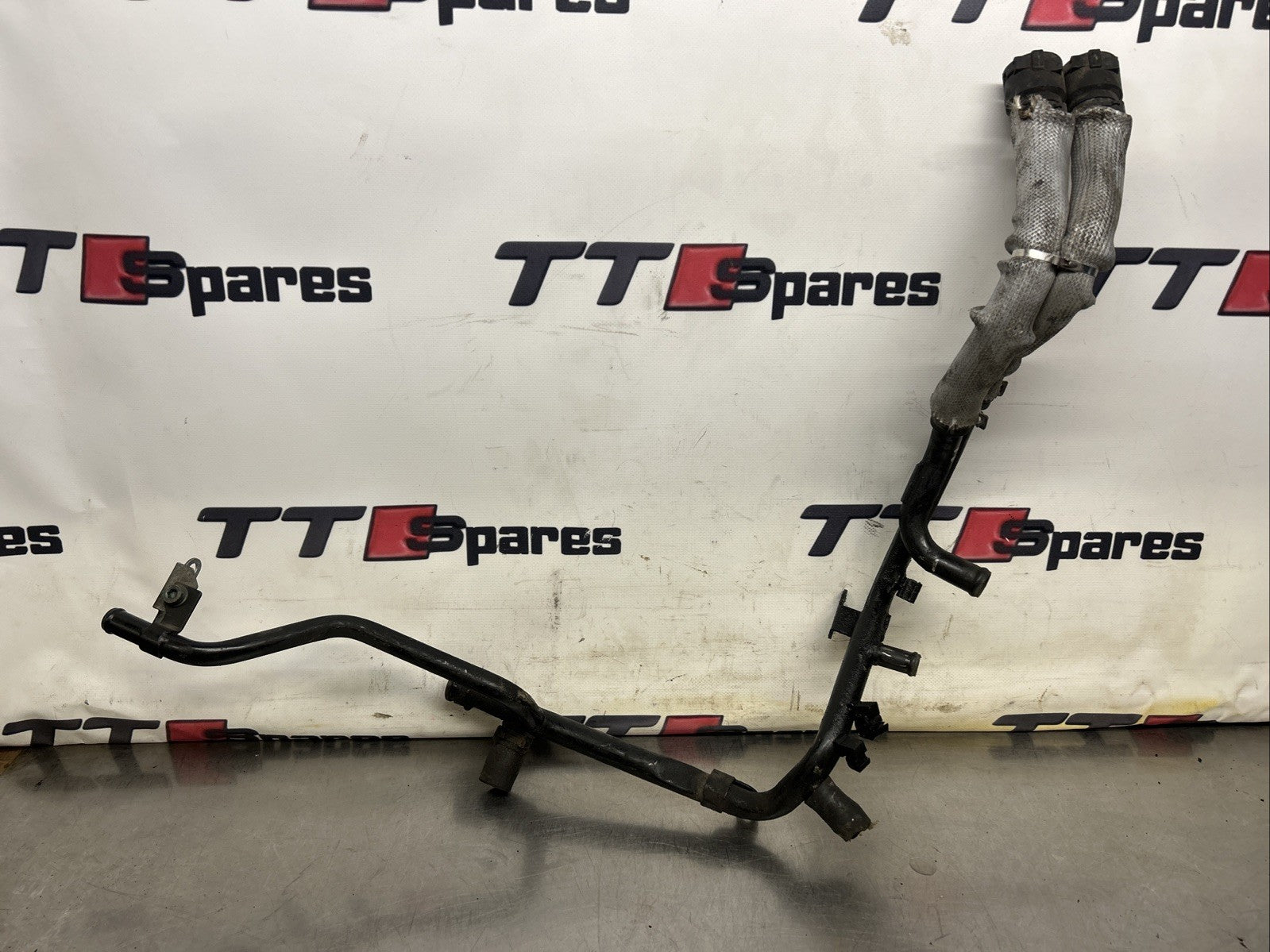 AUDI TT MK1 8N 98-06 S3 8L 1.8T 225 BAM AMK ENGINE COOLANT HARD PIPE 06A121065Bq