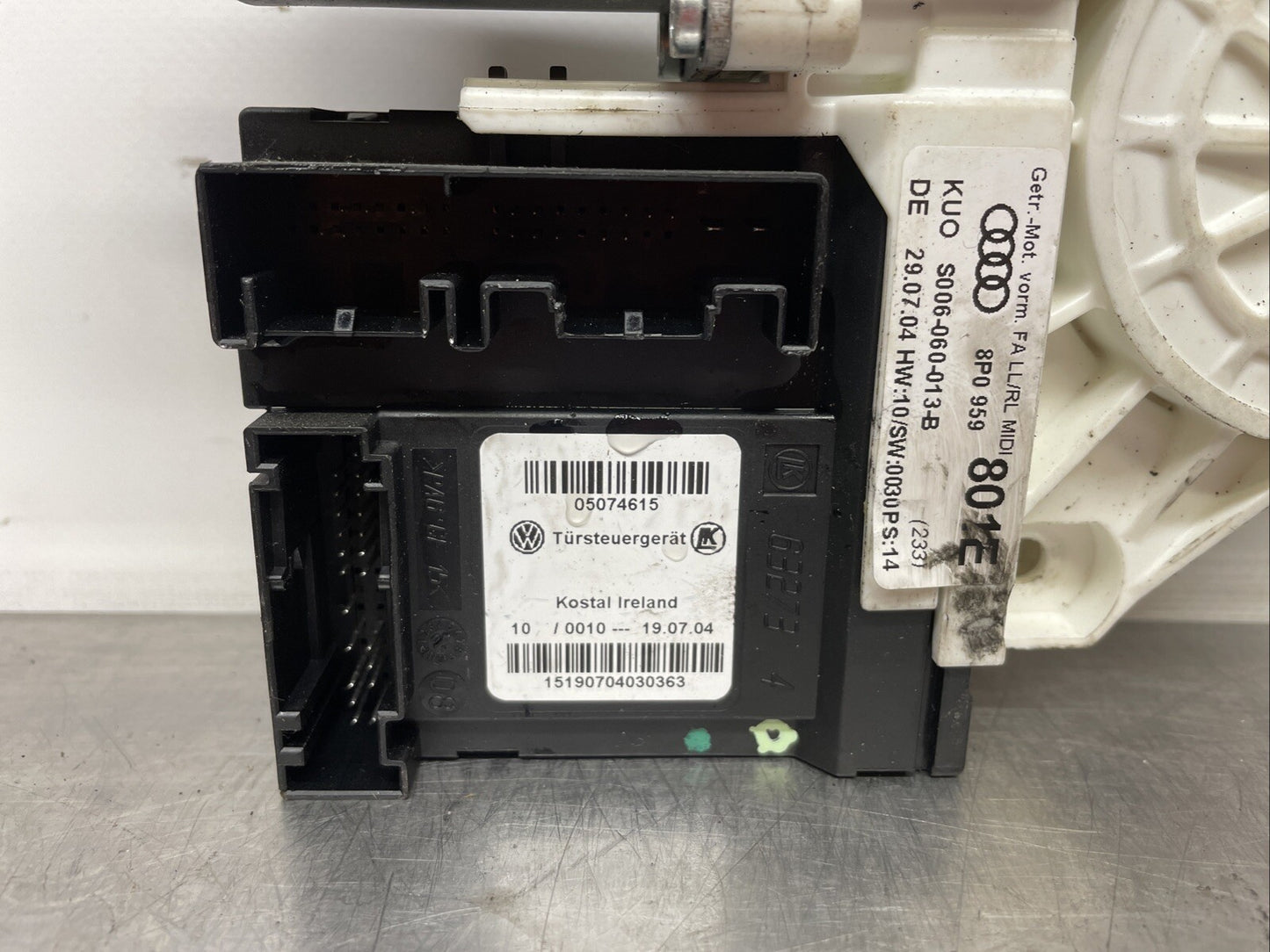AUDI A3 8P2 (2005   2008)  WINDOW MOTOR 8P0959801E  8P4959801E #863
