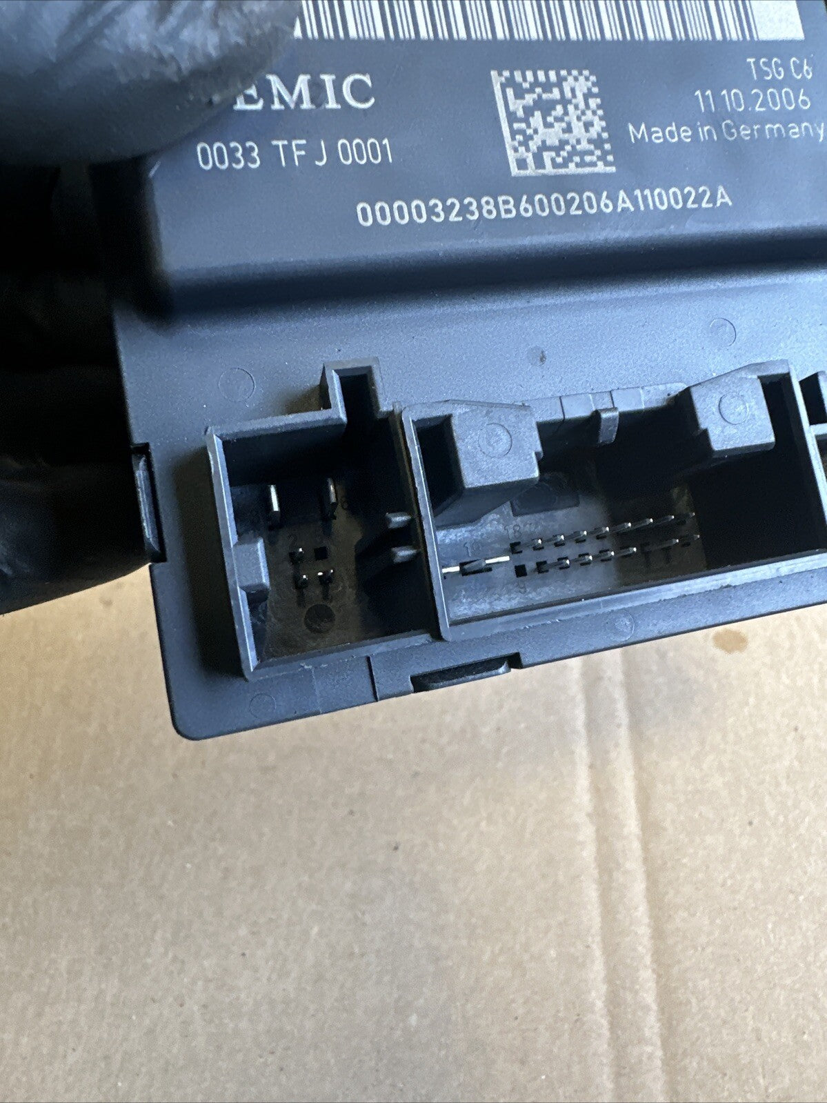 2007 AUDI S6 C6 PASSENGER SIDE FRONT DOOR CONTROL MODULE 4F0959792E