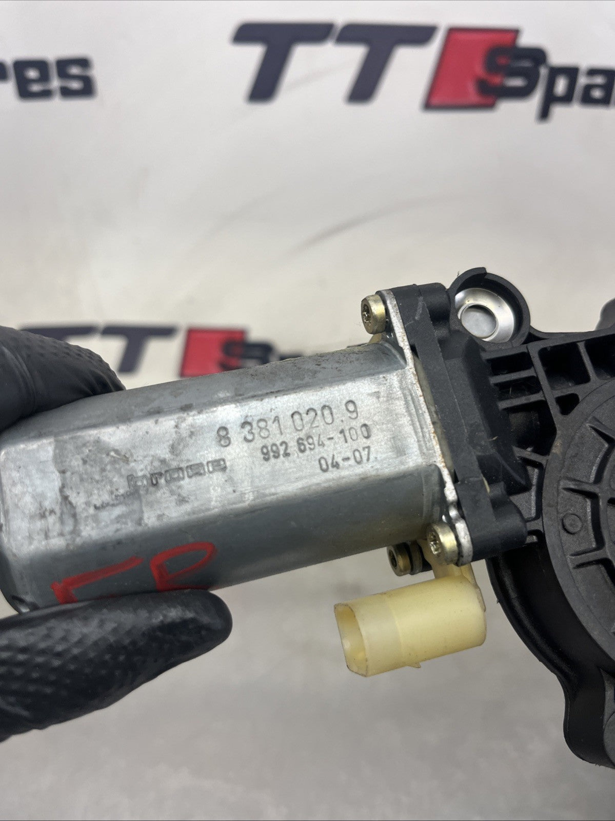 2002 BMW X5 E53 WINDOW REGULATOR (RIGHT FRONT) 8 381 020.9