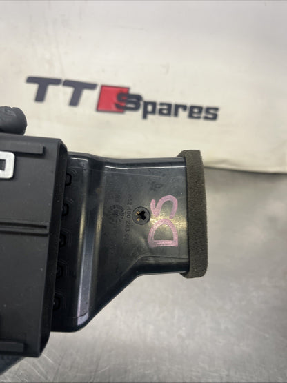 Range Rover L322 Dash Air Vent Driver Side JVE000041