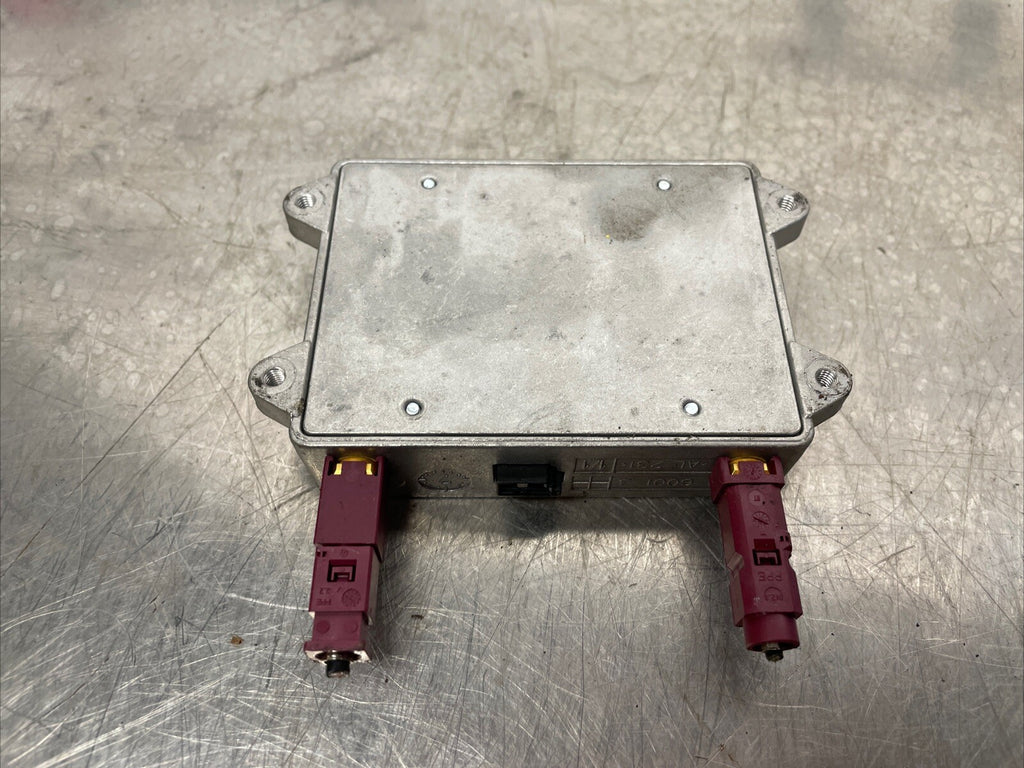 8E0035456D AUDI TT HANDSFREE TELEPHONE AMPLIFIER MODULE  MK2 2007 - 2011