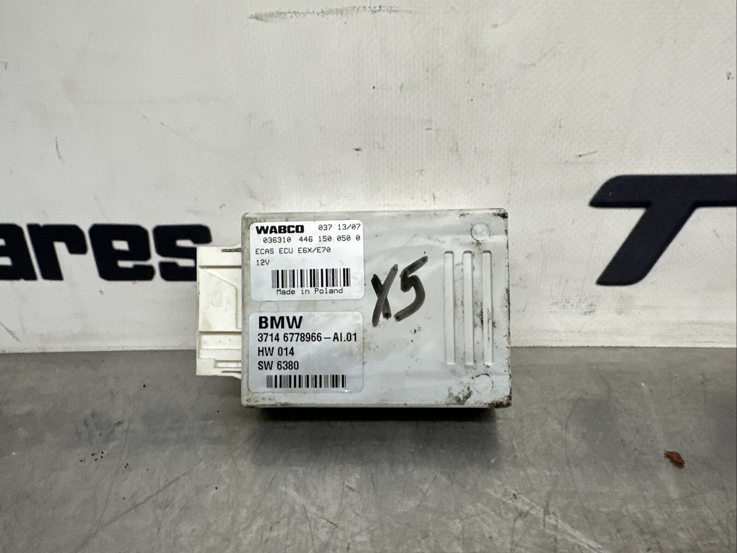 BMW X5 Series E70 Air Suspension Supply Control Unit 6778966