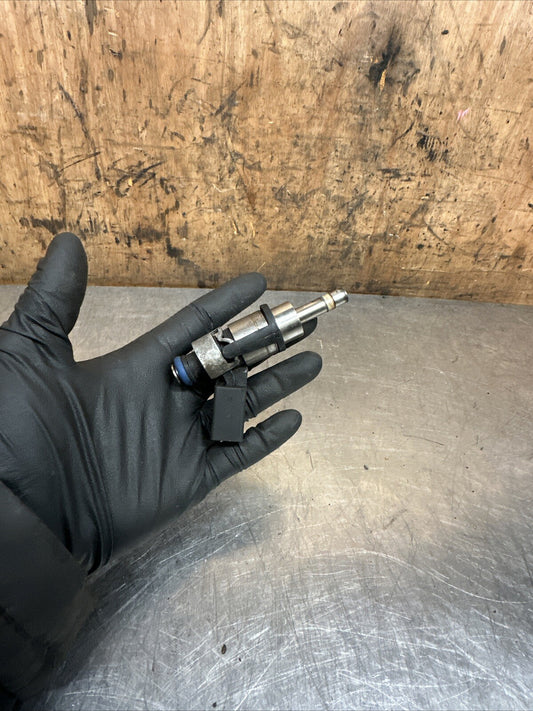 Audi TT MK2 Fuel Injector 1 pcs 06H906036H 1.8 Petrol CDAA 2013 Coupe