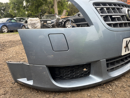 AUDI TT 8n mk1 3.2 V6 COMPLETE FRONT BUMPER + GRILLS WASHER JETS Glacier Blue