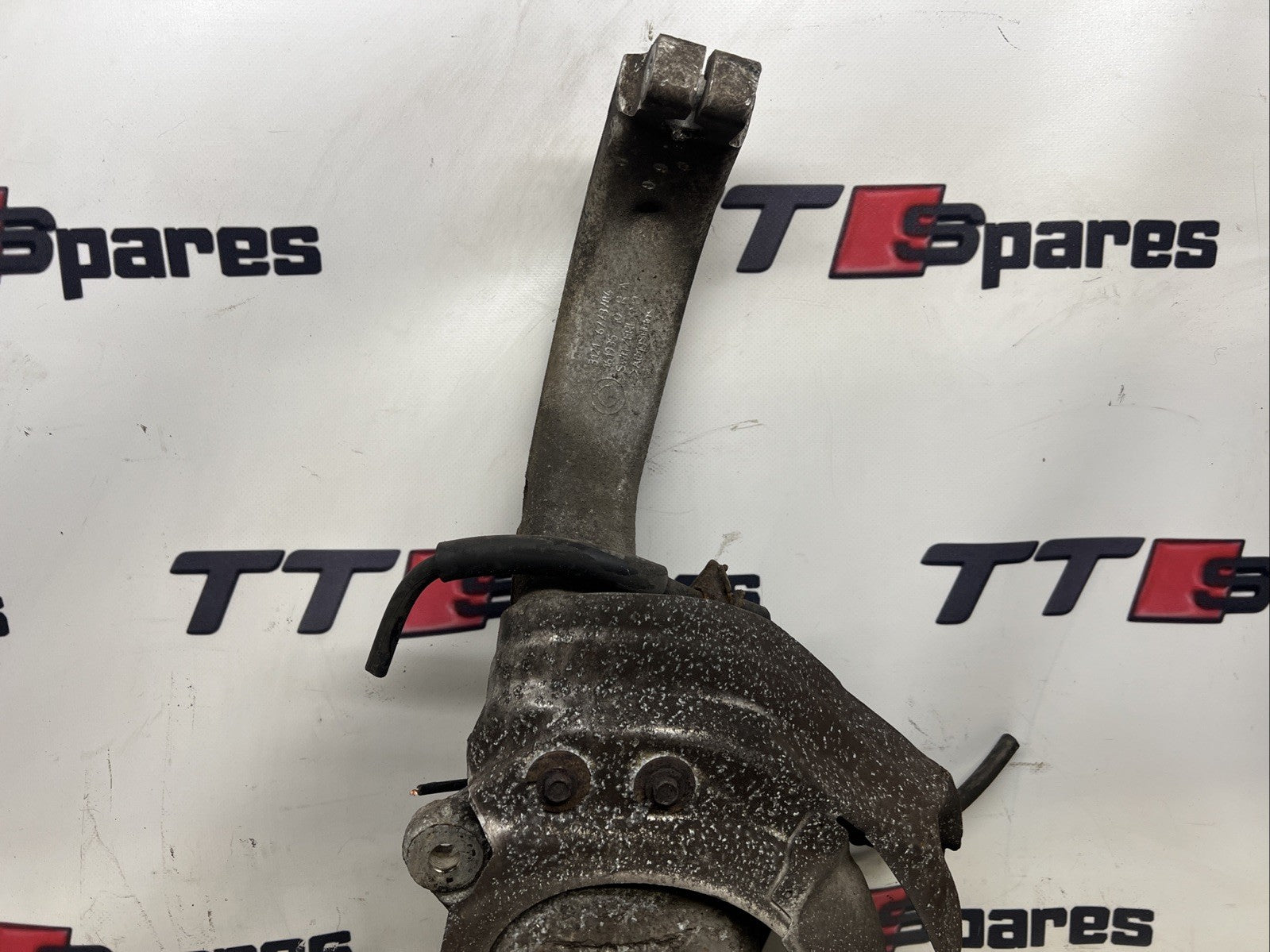 BMW X5 E70 3.0D FRONT RIGHT DRIVER SIDE WHEEL HUB ASSEMBLY 6773784