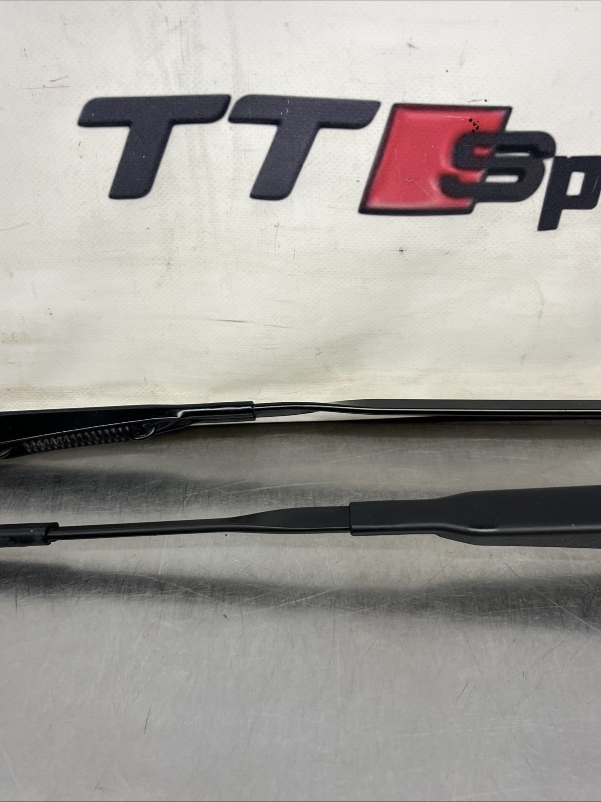 AUDI TT MK1 FRONT WIPER ARMS FACELIFT TYPE (8N QUATTRO 98-06) UPGRADE LATER TYPE