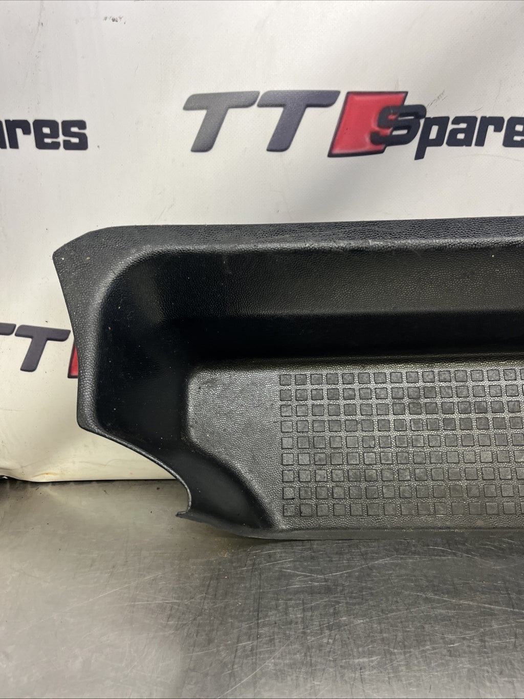 Volkswagen Transporter T4 Front Left Step Mould Footboard 701863735A