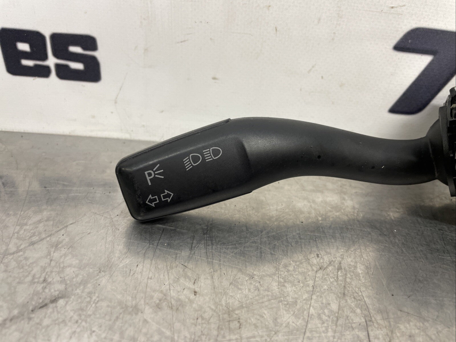8P0953513A AUDI A3 8P 03-08 INDICATOR STALK 