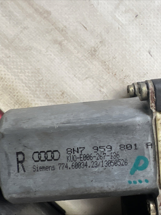 Audi TT Mk1 Convertible Roadster LEFT SIDE ELECTRIC WINDOW MOTOR 8N7959801A GEN