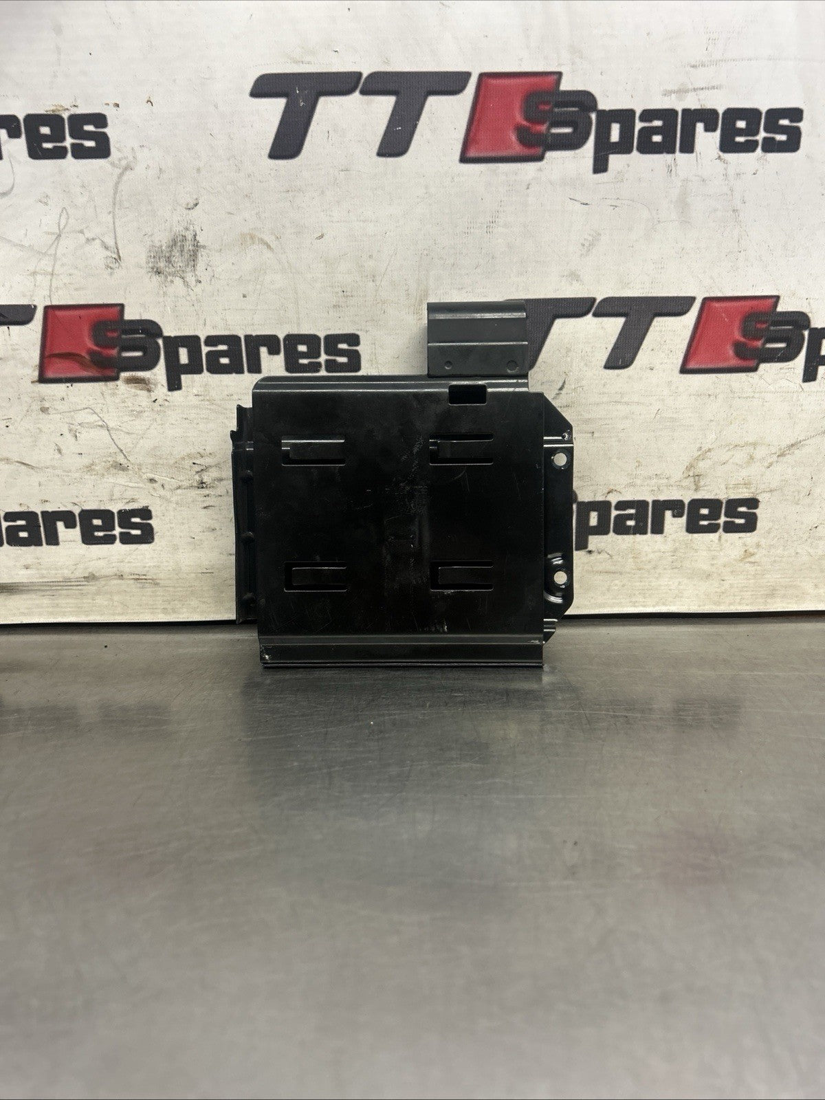 2001 AUDI TT MK1 ENGINE CONTROL ECU HOUSING 8E0907411H