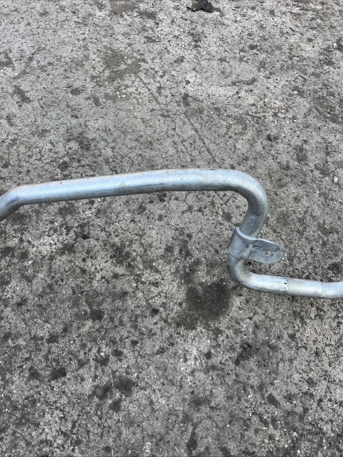 BH42 19N602BB Range Rover Air Con Conditioning Pipe L322  2010 to 2013