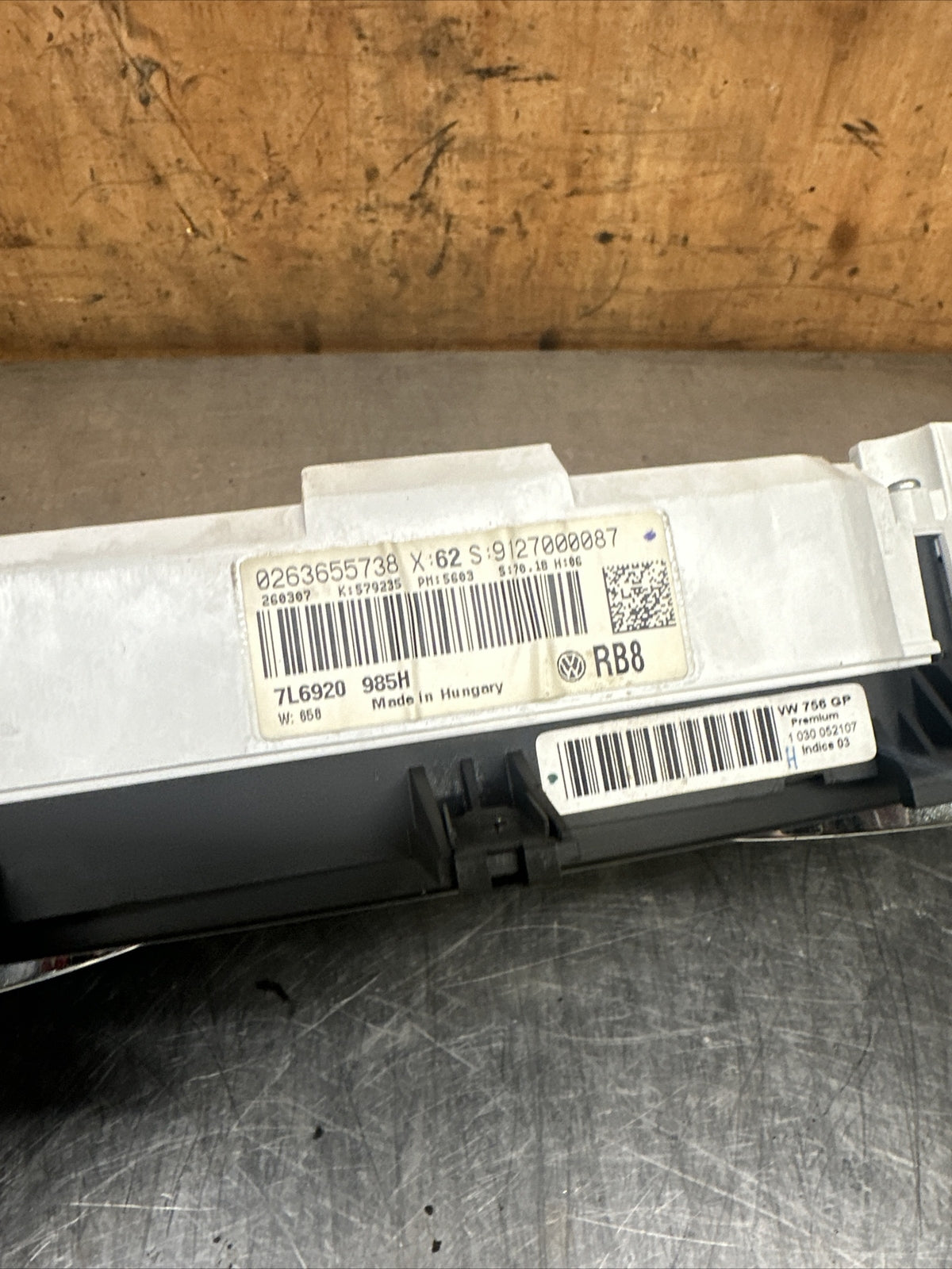 VOLKSWAGEN TOUAREG 2007 Mk1 (7L) Speedo / Instrument Cluster 3.0 TDI 7L6920985H