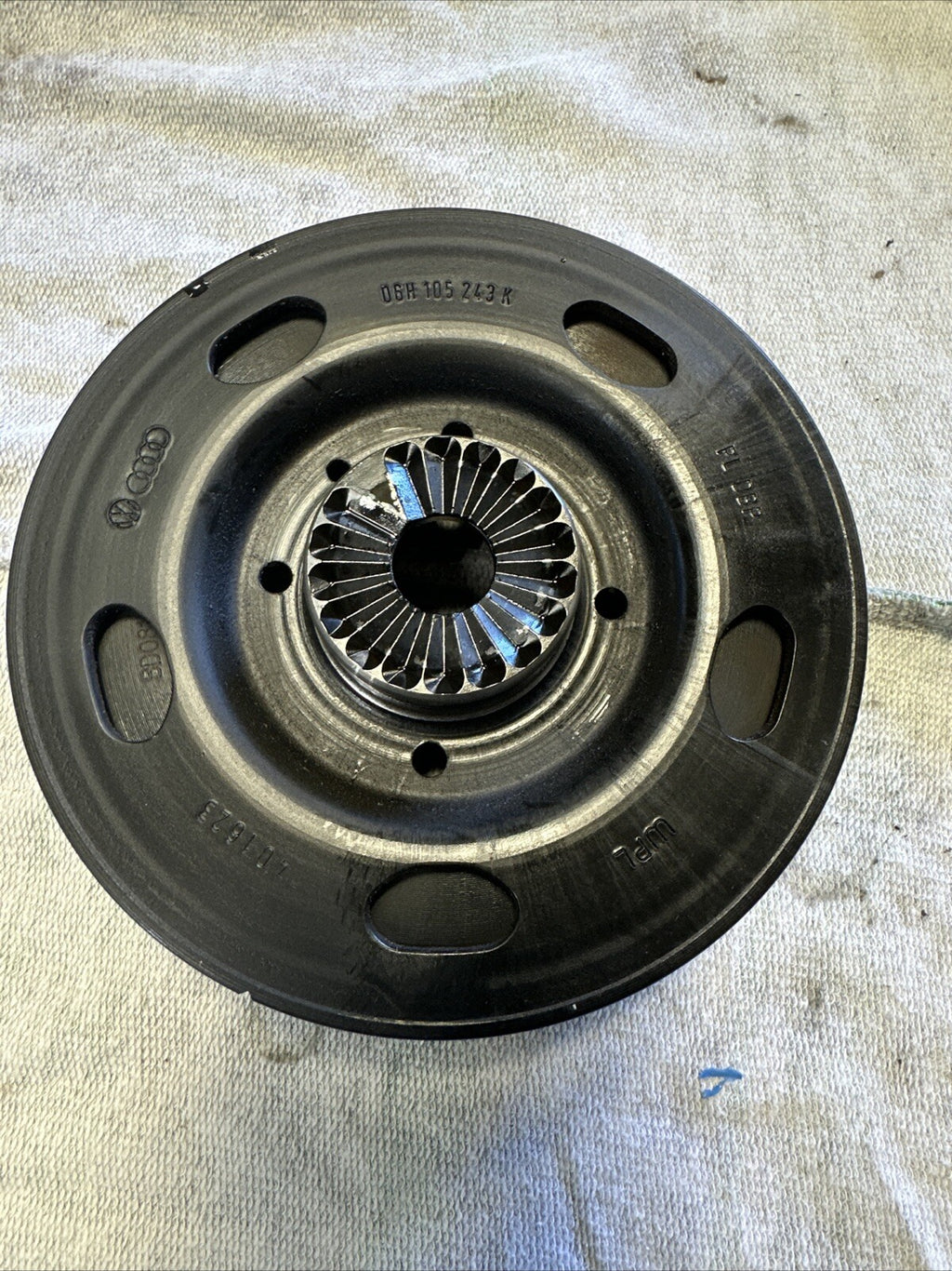 06H105243KAUDI VW SKODA SEAT 2008-15 2.0 TFSI TSI GTI  ENGINE CRANKSHAFT PULLEY 