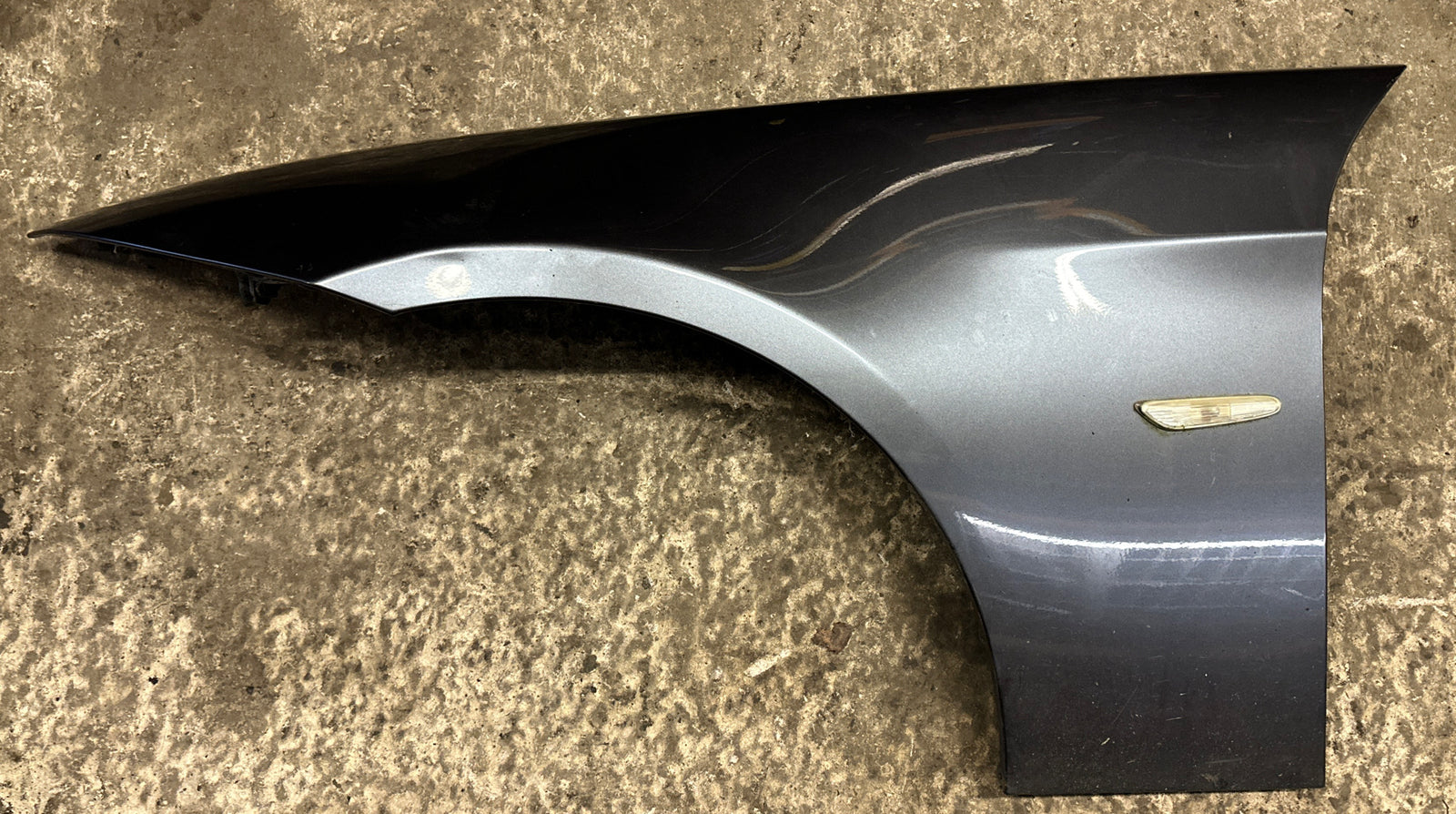 2011 BMW 3 SERIES E90 91 SALOON ESTATE FRONT RIGHT PASSENGER SIDE WING BLACK LCi