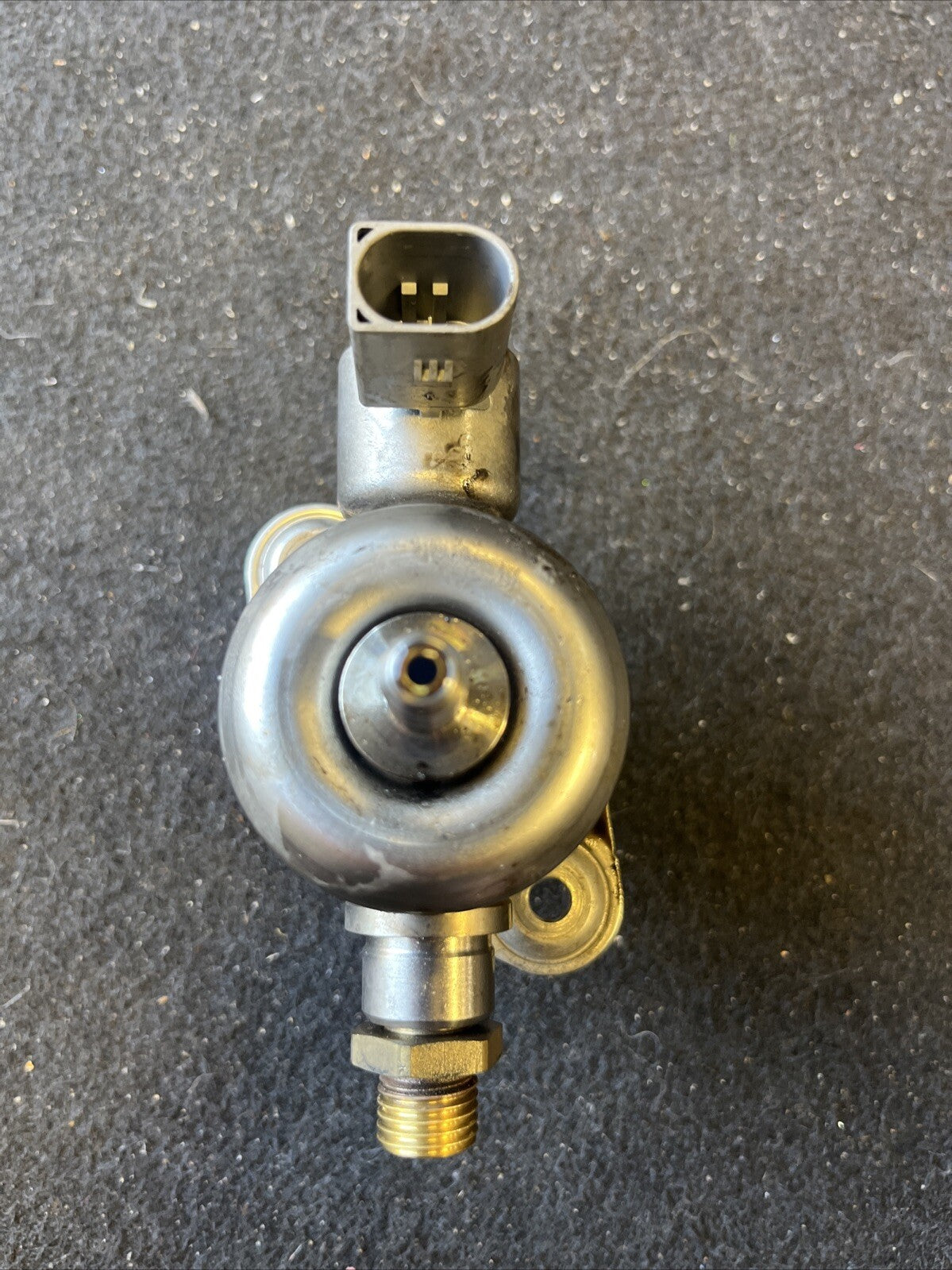 VOLKSWAGEN AUDI SEAT SKODA 1.8 PETROL HIGH PRESSURE FUEL PUMP 06H127025N