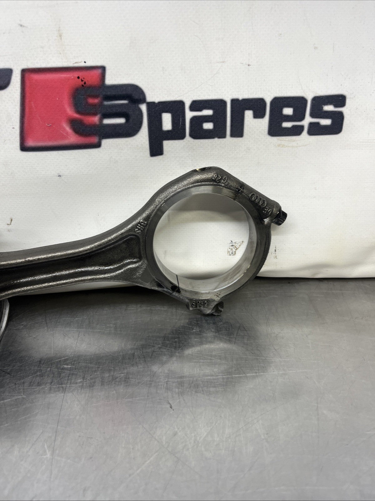 AUDI Q7 PISTON & CON ROD SINGLE X1 3.0 TDI / CRCA - CRC DIESEL MK1 4L 2011