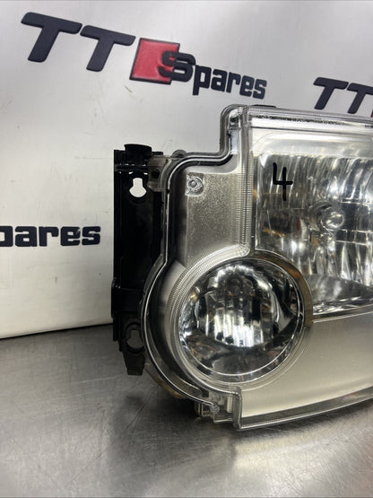 Land Rover Discovery 3 Nearside Passenger Side Halogen Headlight XBC500032