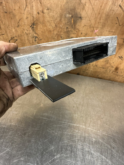 8P0862335A  Audi  TT TT’s Interface Module Media Control  OE