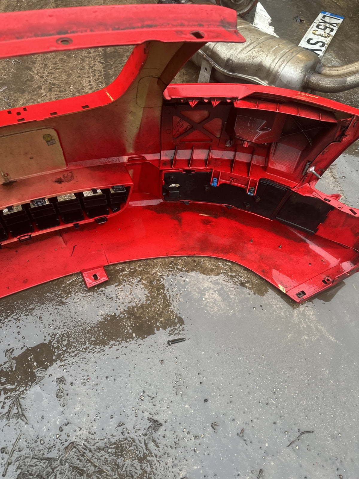 AUDI TT 8n mk1 3.2 V6 COMPLETE FRONT BUMPER + LOWER GRILLS WASHER JETS RED