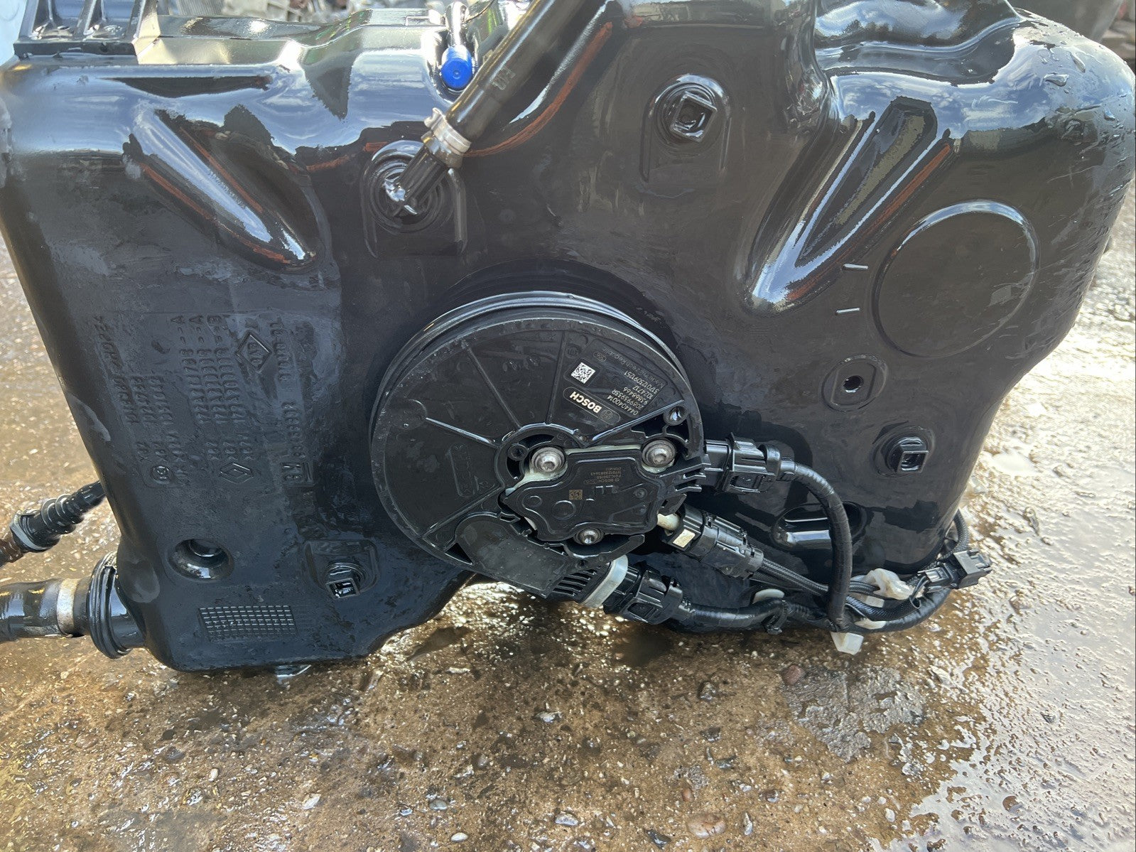 Renault Trafic Vivaro COMPLETE 2014-19 ADBLUE TANK PUMP 208993933R 93459932 MK3