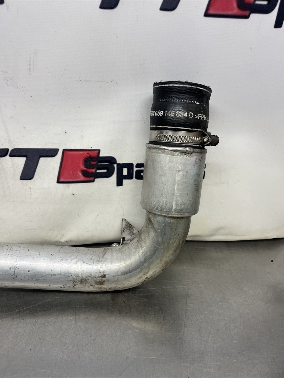 VW  TOUAREG 7L AUDI Q7 4L 2010- 3.0 TDI CRC CJM INTERCOOLER PIPE TUBE 059145834D