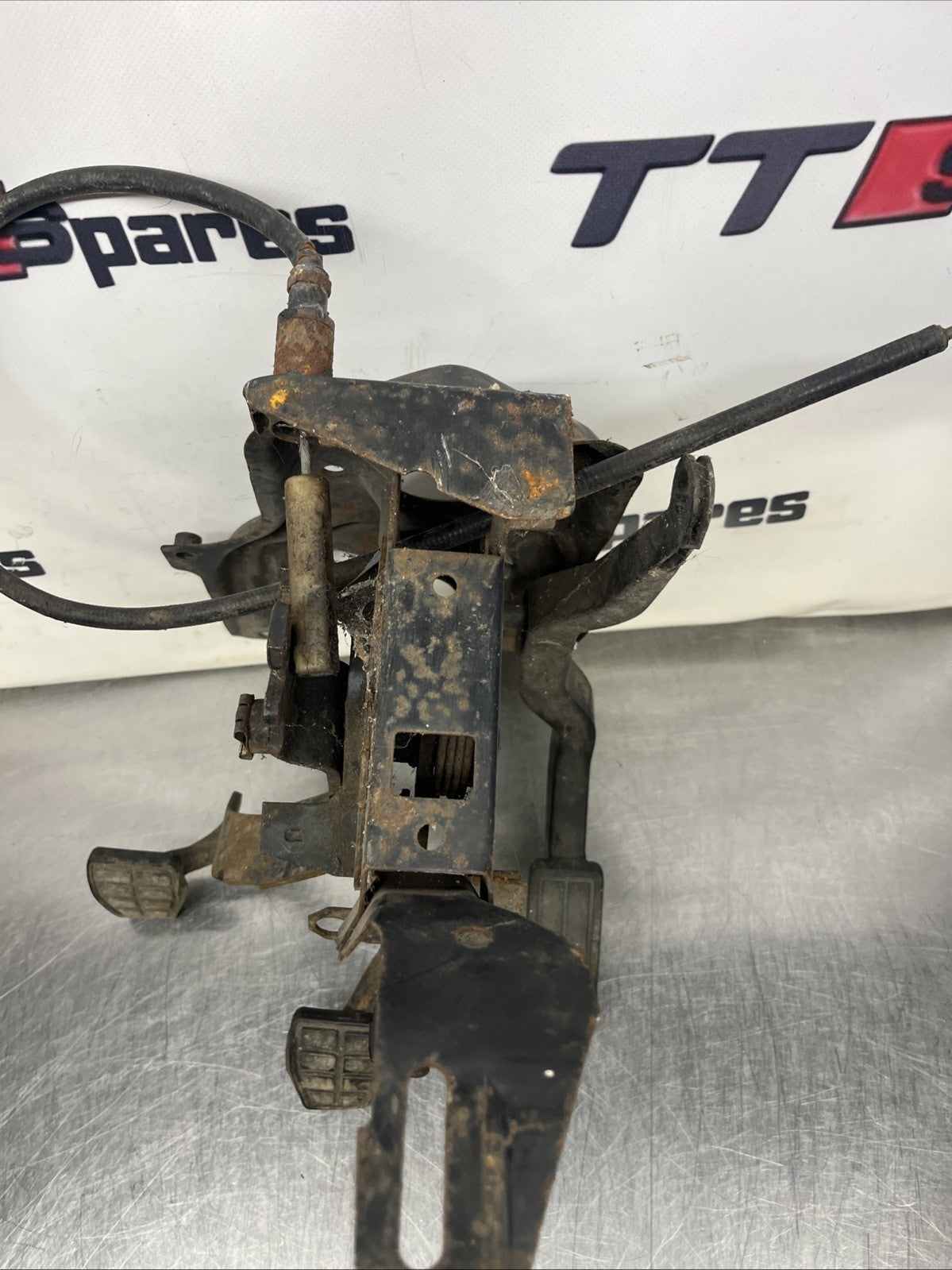 VOLKSWAGEN GOLF JETTA MK2 1.6 8V THROTTLE CLUTCH BRAKE PEDALS LHD