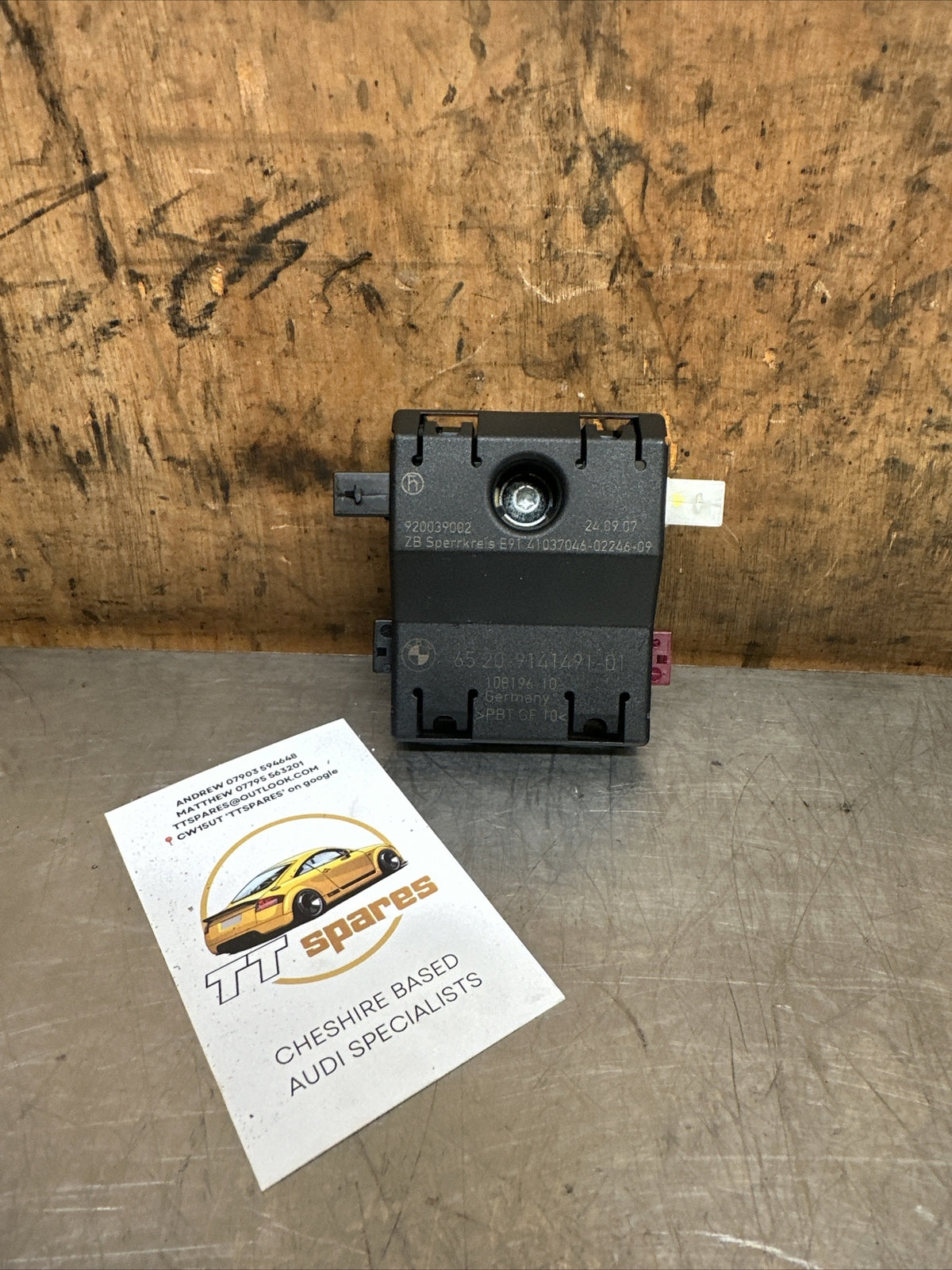 BMW 3 X5 Series E70 E91 LCI Touring Tailgate Trap Circuit Aerial Amplifier