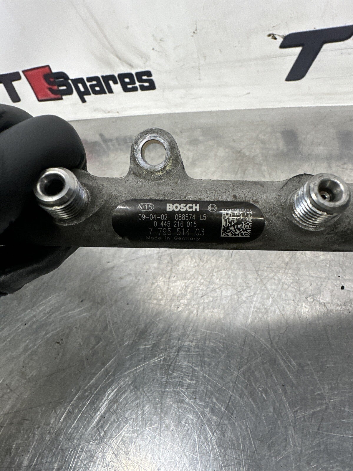 BMW X5 E70 0445216015 779551403 0281002738 Fuel Rail 3.00 Diesel 210kw 25647534