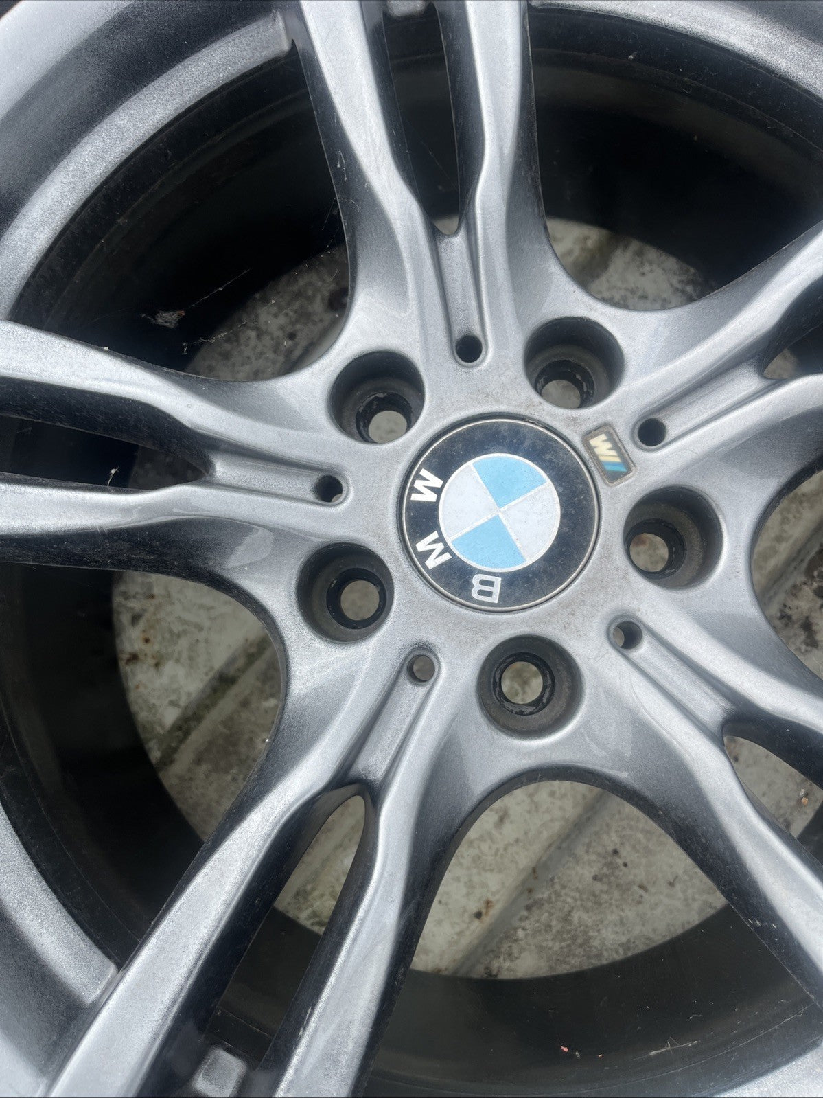 3611 7  845 881 GENUINE BMW WHEEL & FREE TYRE 7845881 8.5J x 18"