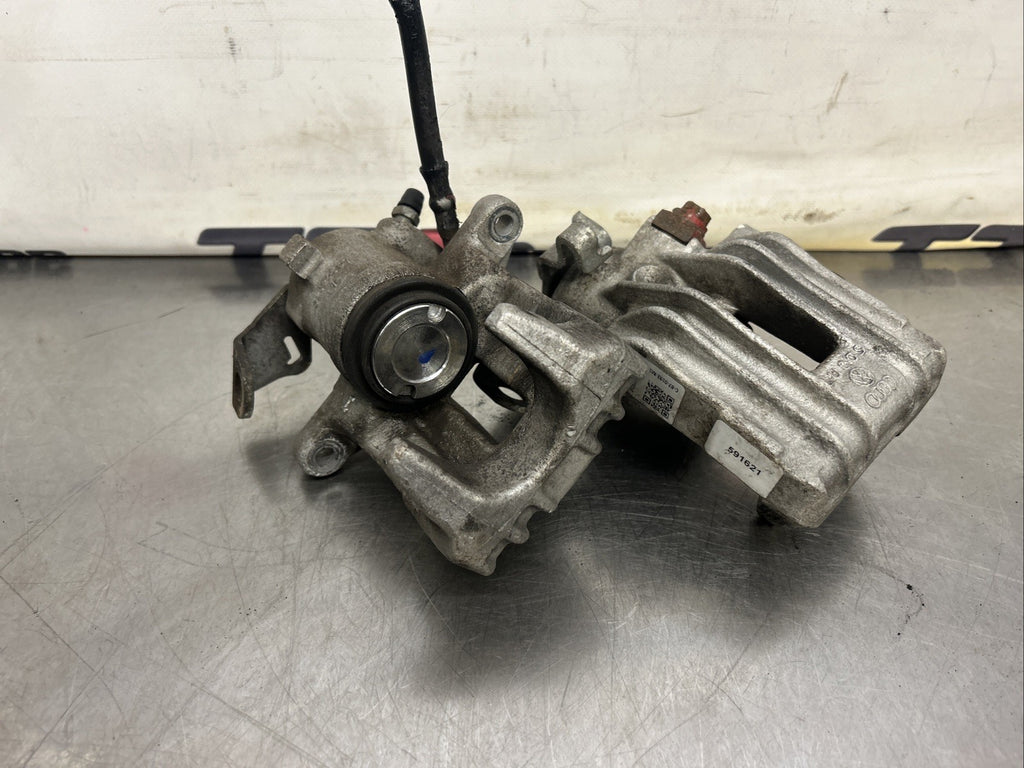 Audi TT Mk1 8N, 180bhp NONE VENTED 256mm Rear Calipers Very Little Use