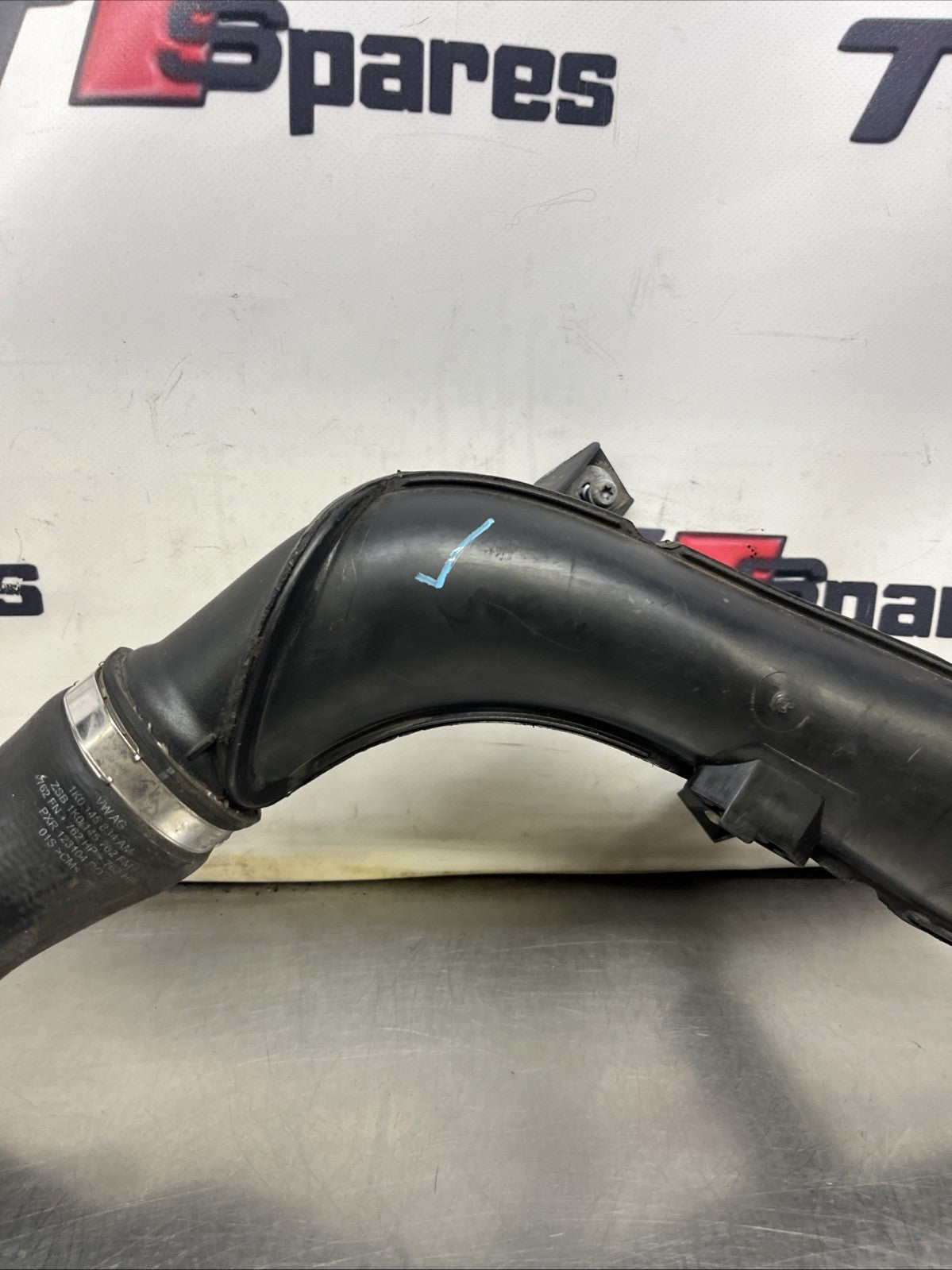 Audi A3 S3 8P 2008 Petrol 118kW intercooler hose pipe 1K0145770N ROC13255