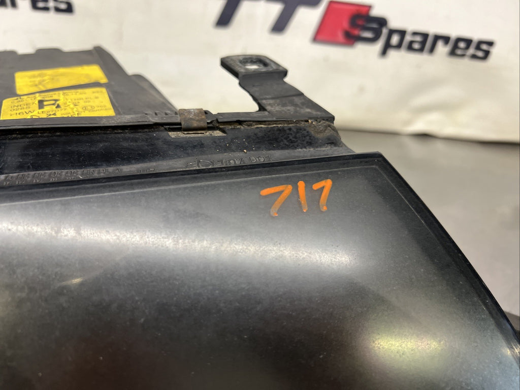 AUDI TT MK1 (1999 > 2007) FRONT RIGHT HEADLIGHT  8N0941004AH