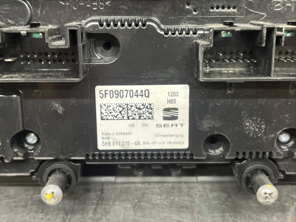 2012-2020 MK3 5F SEAT LEON HEATER CONTROL PANEL ASSEMBLY 5F0907044q